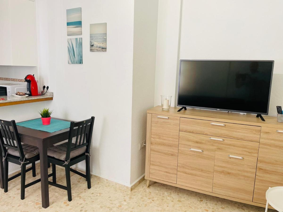 Апартаменти Apartamento Conil Centro Y Playa, Con Aire Acondicionado Y Wifi Коніль-де-ла-Фронтера Екстер'єр фото